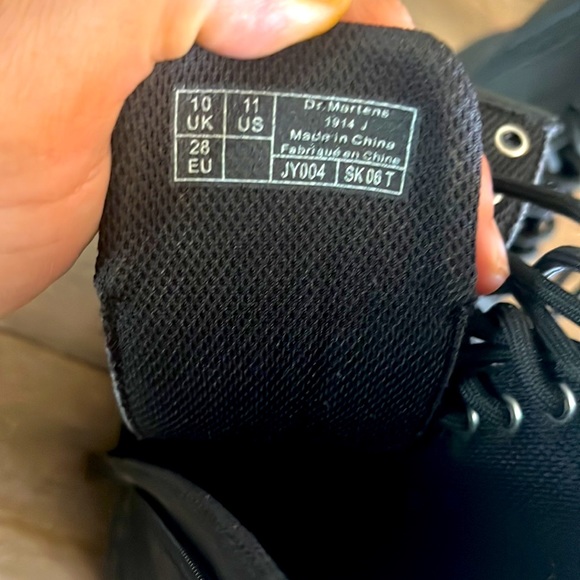 1914 smooth black dr. Martens kids size 11 - Picture 2 of 5